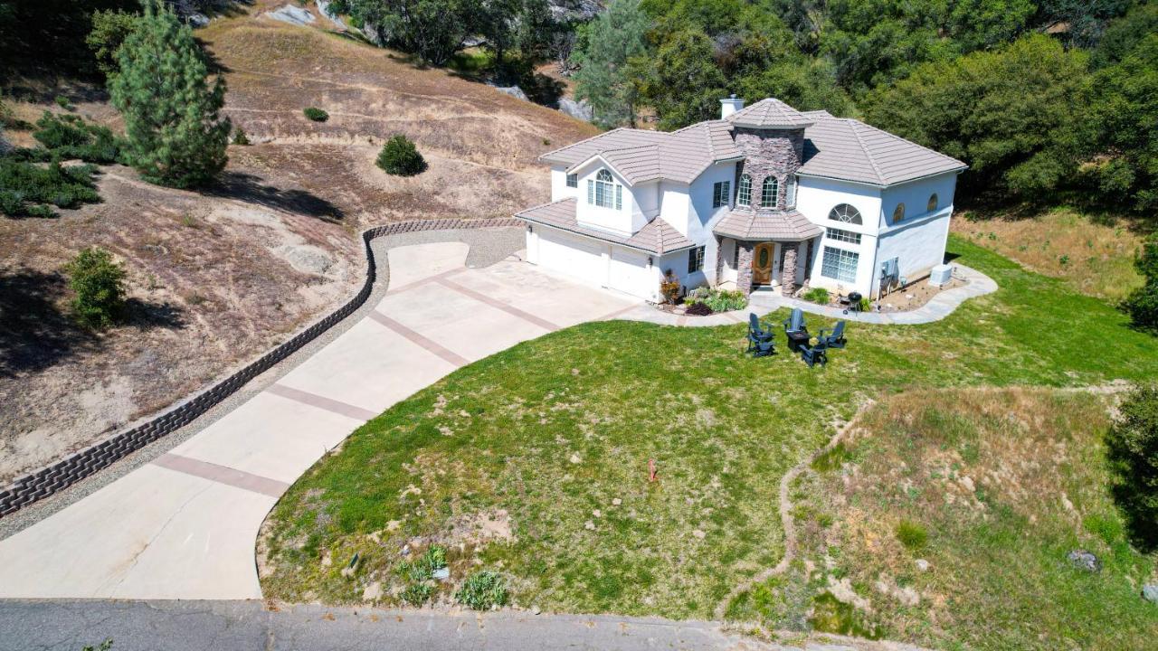 Mountain Majesty With Hot Tub, Pool Table, Generator, Ev Hookup Βίλα Oakhurst Εξωτερικό φωτογραφία