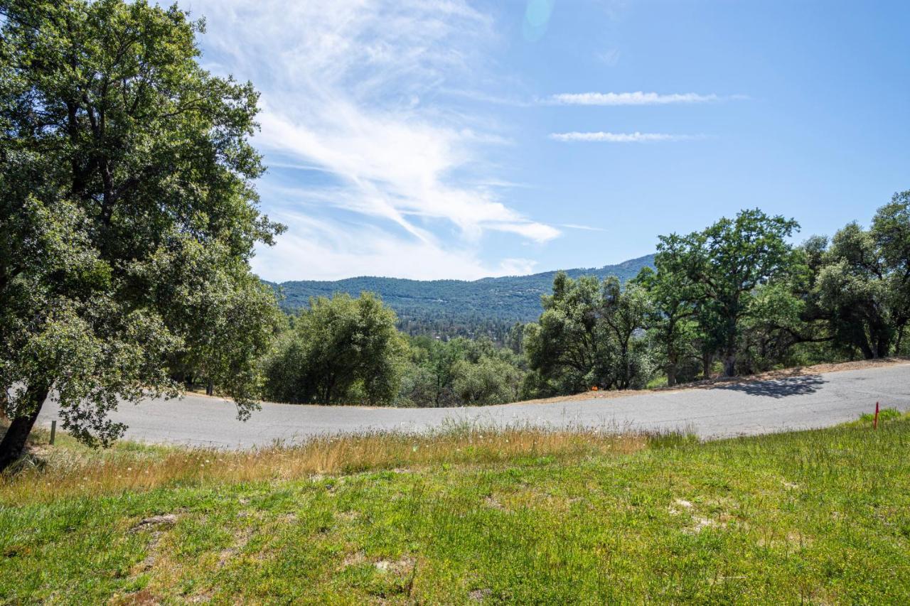 Mountain Majesty With Hot Tub, Pool Table, Generator, Ev Hookup Βίλα Oakhurst Εξωτερικό φωτογραφία